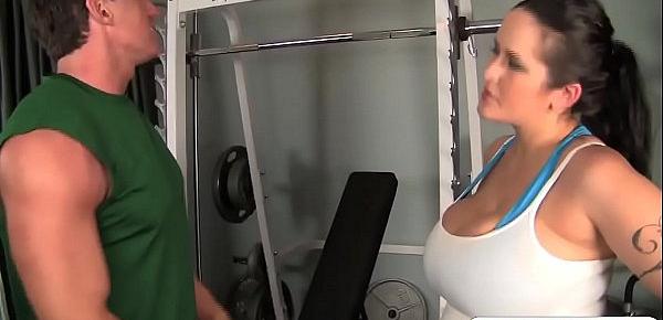  BBW gets fucked by her trainer at the gymhe-gym-hd-2